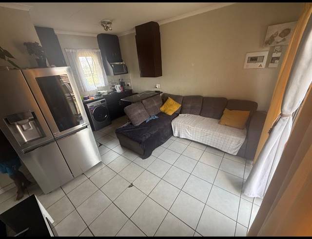 2 BEDROOM APARTMENT FOR SALE IN BONANNE